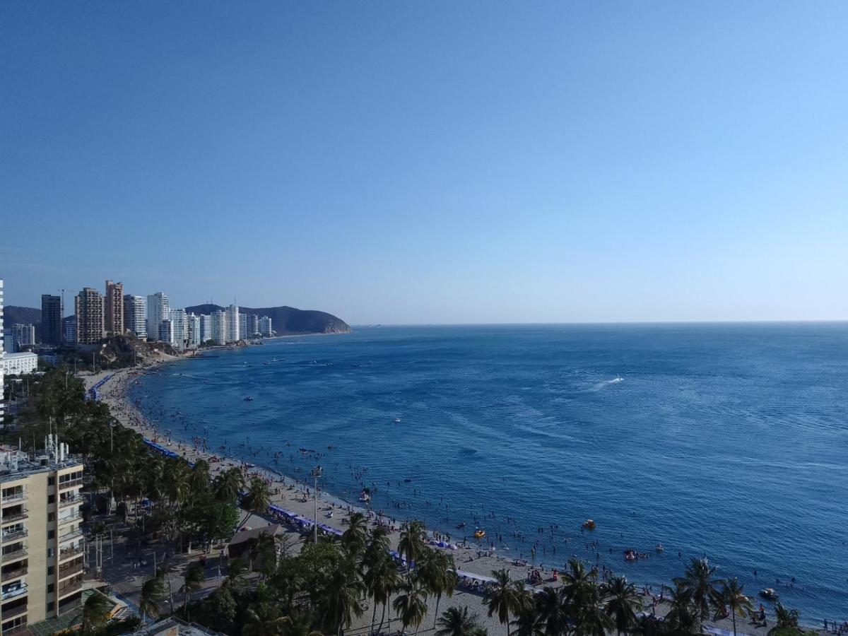 Frente Al Mar *